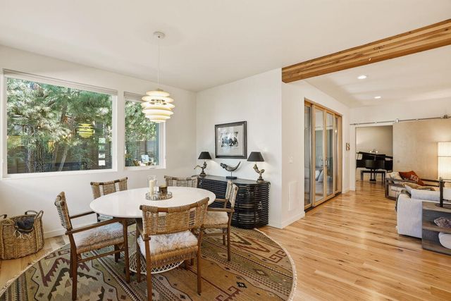 2048 NW Shiraz Court, Bend, OR 97703