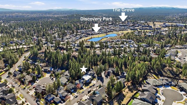 2048 NW Shiraz Court, Bend, OR 97703