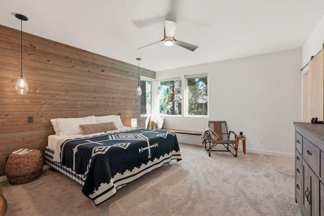 2048 NW Shiraz Court, Bend, OR 97703