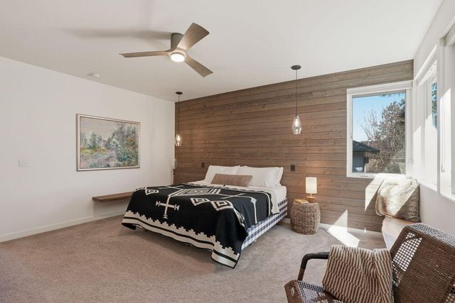 2048 NW Shiraz Court, Bend, OR 97703