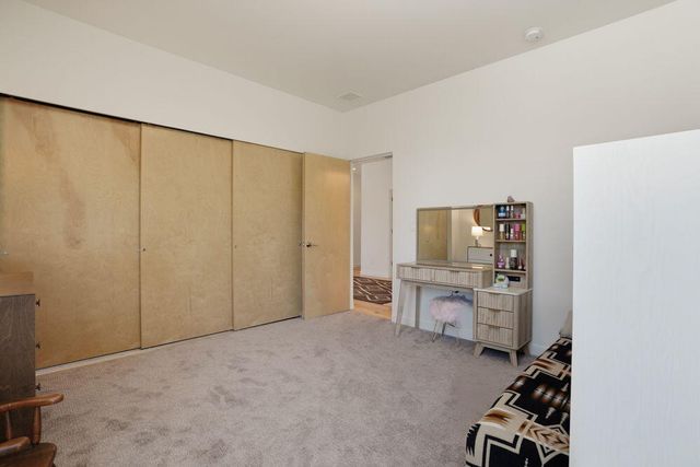 2048 NW Shiraz Court, Bend, OR 97703