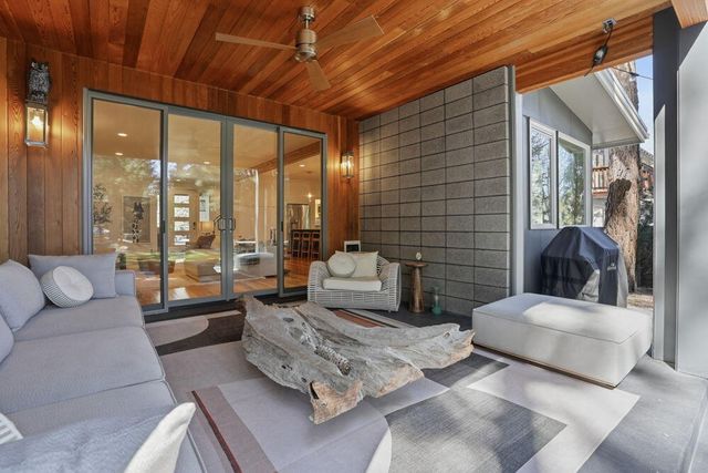 2048 NW Shiraz Court, Bend, OR 97703