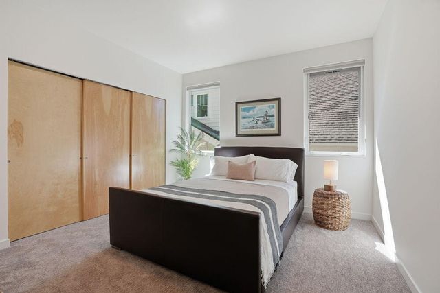 2048 NW Shiraz Court, Bend, OR 97703