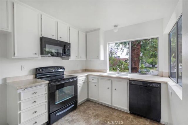 5427 E Pine Ridge Way B, Anaheim, CA 92807