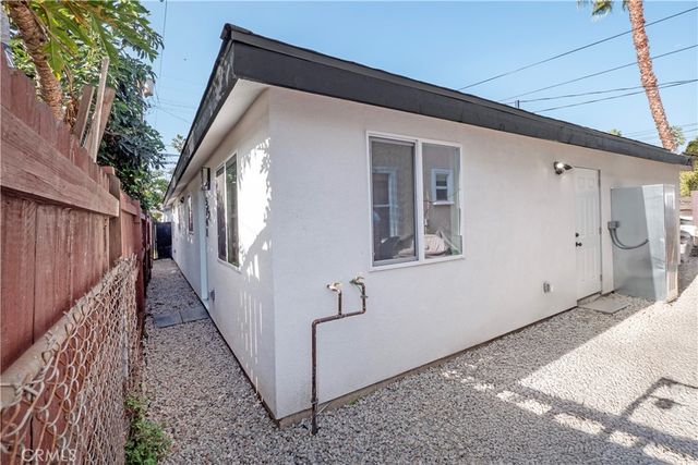 5739 S St Andrews, Los Angeles, CA 90062
