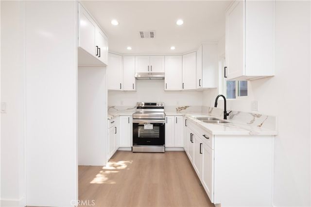 5739 S St Andrews, Los Angeles, CA 90062