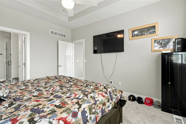 5532 147th Street, Urbandale, IA 50323