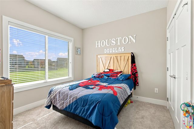5532 147th Street, Urbandale, IA 50323