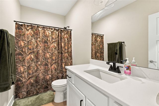 5532 147th Street, Urbandale, IA 50323