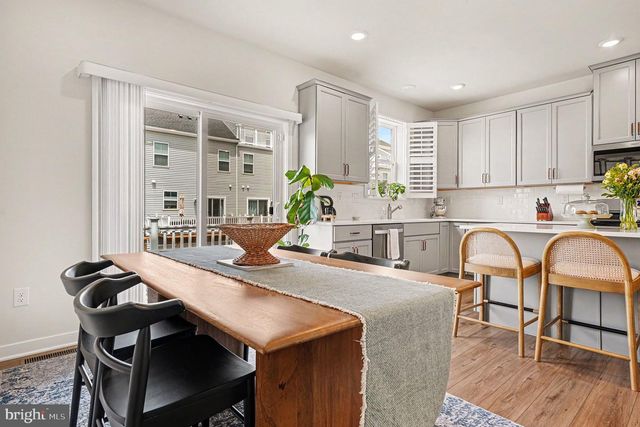 11 KARPOVICH ALLEY, Bridgeport, PA 19405