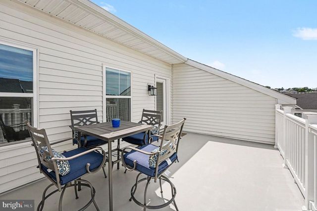 11 KARPOVICH ALLEY, Bridgeport, PA 19405