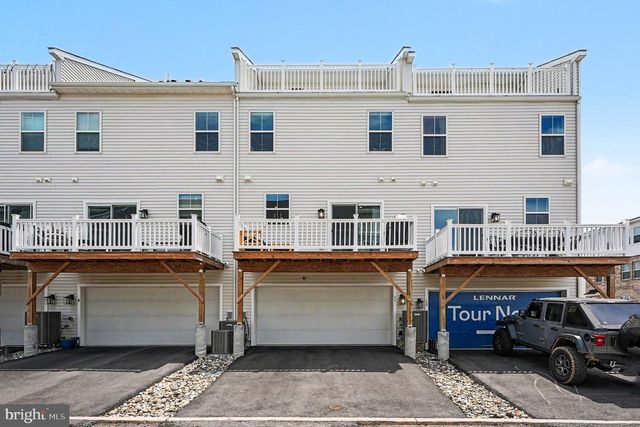11 KARPOVICH ALLEY, Bridgeport, PA 19405