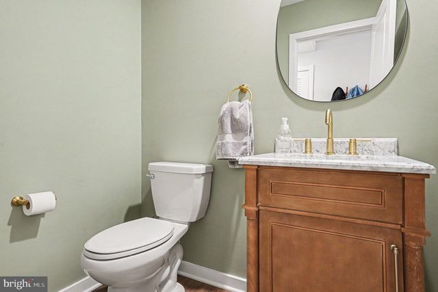 11 KARPOVICH ALLEY, Bridgeport, PA 19405