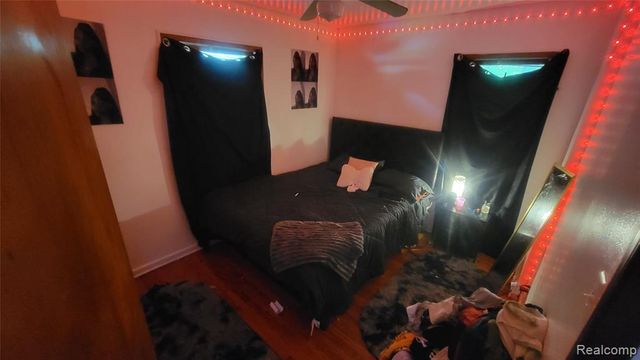 20931 Pickford Street, Detroit, MI 48219