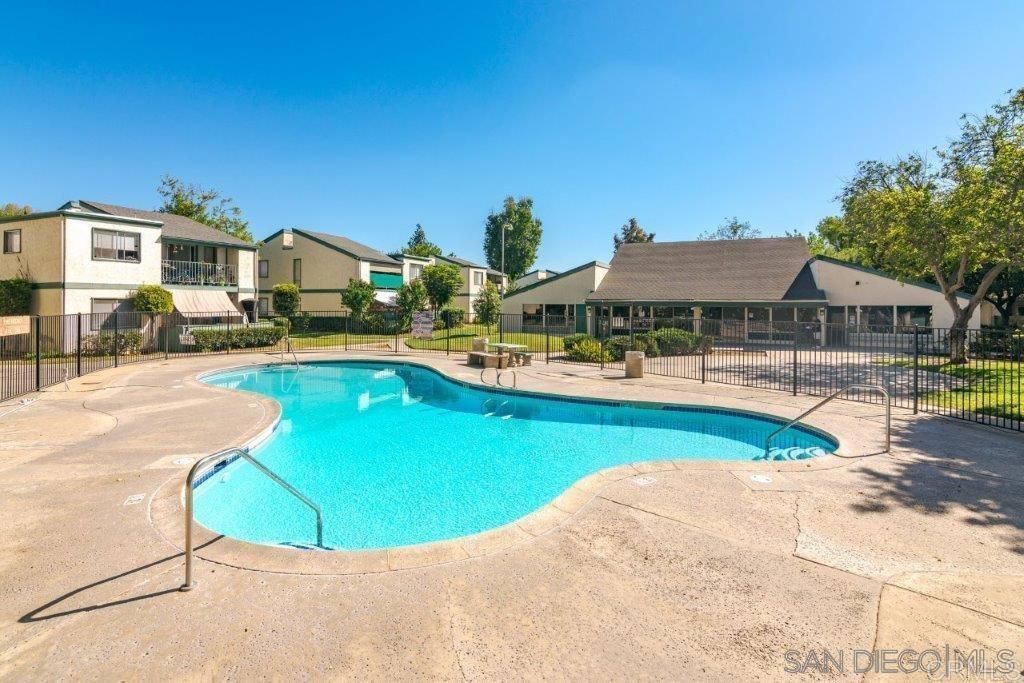 Image 20 of property listing at 1817 E Grand Avenue 77, Escondido, CA 92027