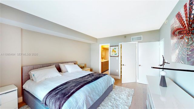 10275 Collins Ave 724, Bal Harbour, FL 33154