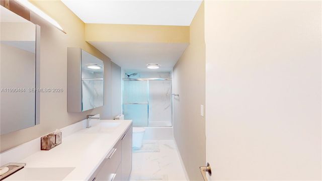 10275 Collins Ave 724, Bal Harbour, FL 33154