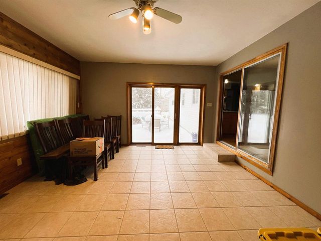 840 RAMBLE LANE, Plover, WI 54467