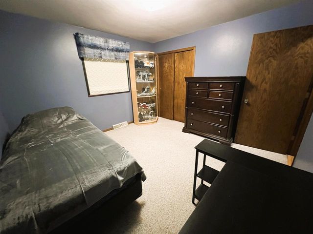 840 RAMBLE LANE, Plover, WI 54467