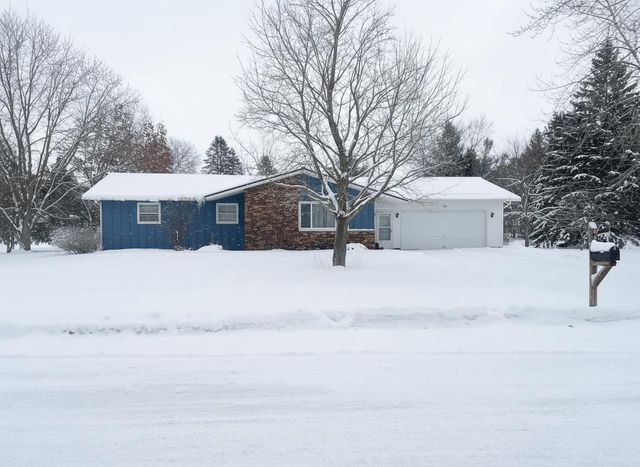 840 RAMBLE LANE, Plover, WI 54467