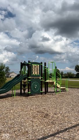 3860 White Willow Way, New Palestine, IN 46163