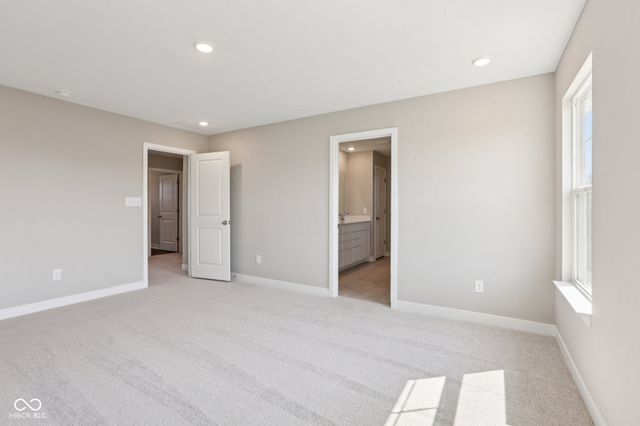 3860 White Willow Way, New Palestine, IN 46163