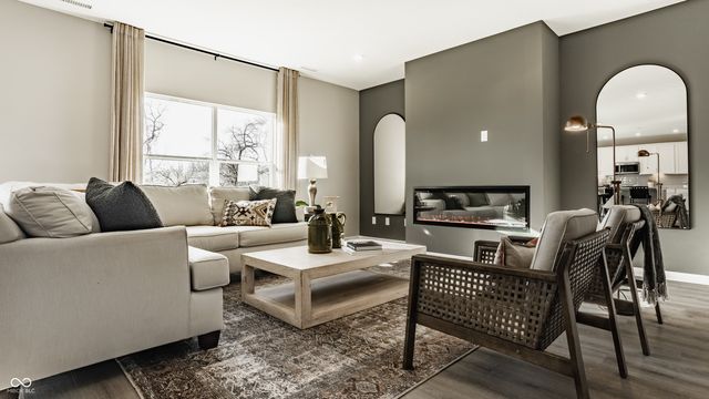 3860 White Willow Way, New Palestine, IN 46163