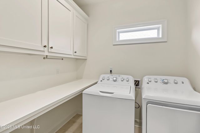 45 Thornbury Lane, Hattiesburg, MS 39402
