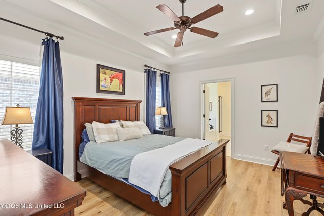 45 Thornbury Lane, Hattiesburg, MS 39402