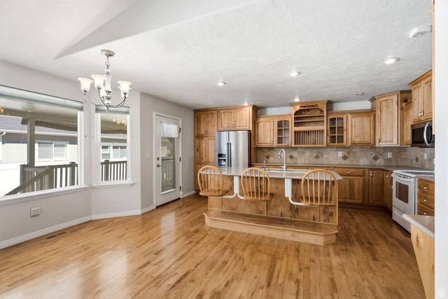 12758 S MARKS WAY, Riverton, UT 84065