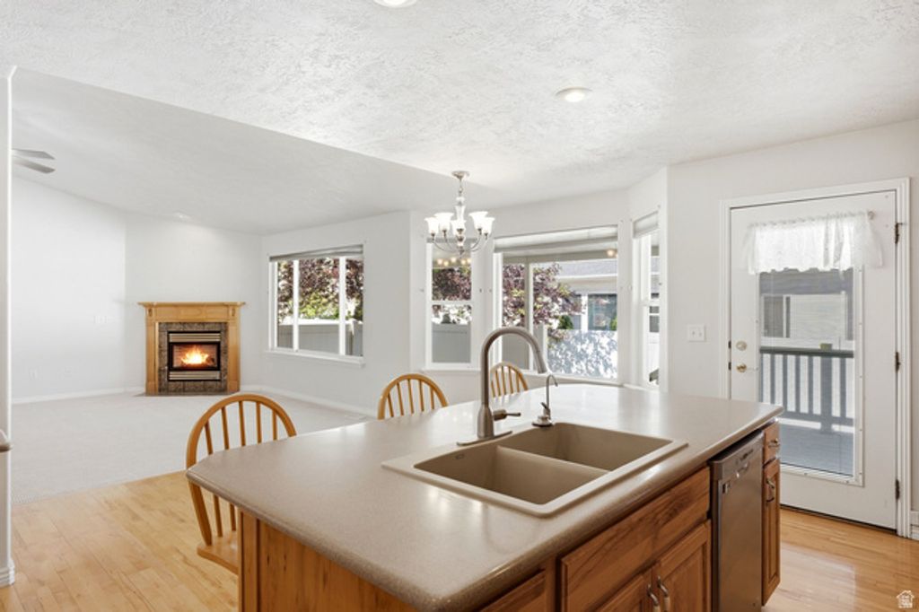 Image 13 of property listing at 12758 S MARKS WAY, Riverton, UT 84065