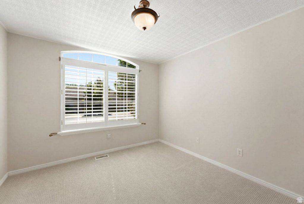 Image 20 of property listing at 12758 S MARKS WAY, Riverton, UT 84065