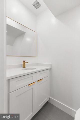 2918 17TH ST S, Arlington, VA 22204