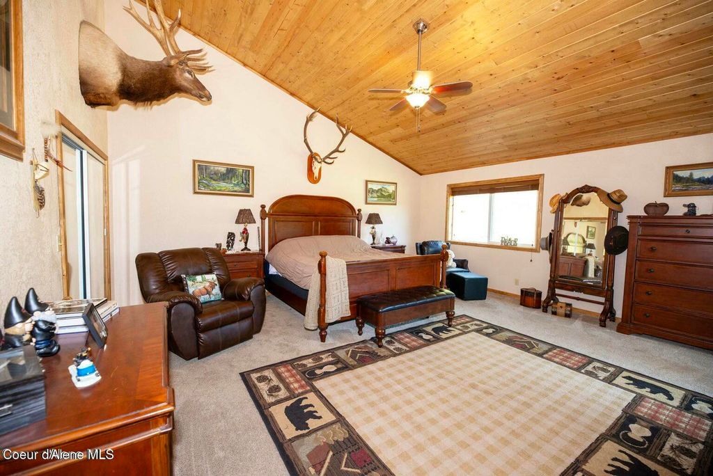 937 Chase Lake Rd, Coolin, ID 83821 photo 16