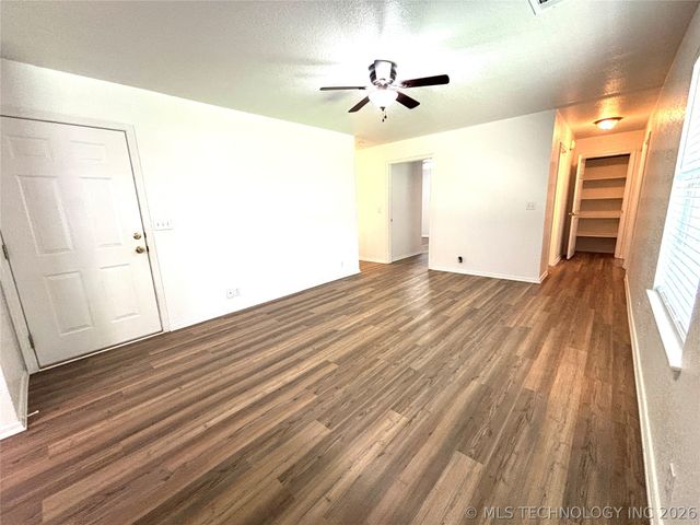 2507 Tanglewood Court, Ardmore, OK 73401