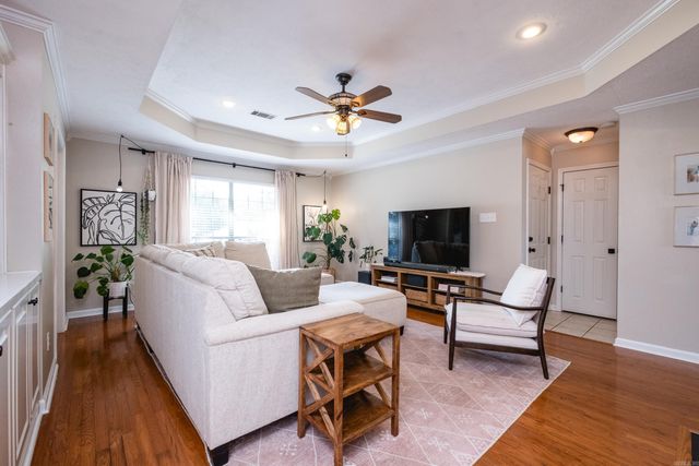 170 Diamond Pointe Drive, Maumelle, AR 72113