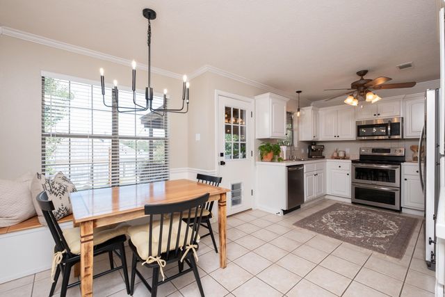 170 Diamond Pointe Drive, Maumelle, AR 72113