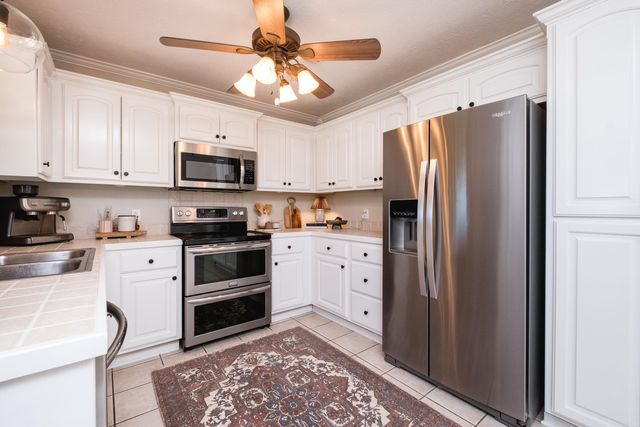 170 Diamond Pointe Drive, Maumelle, AR 72113