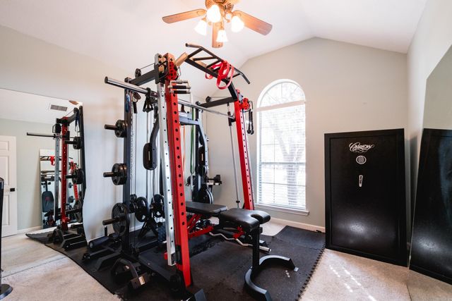 170 Diamond Pointe Drive, Maumelle, AR 72113