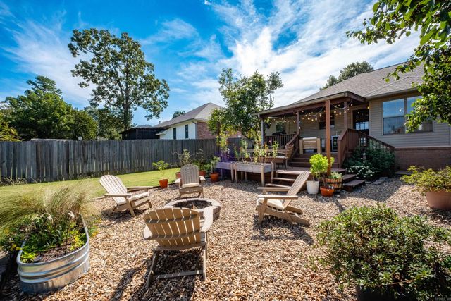 170 Diamond Pointe Drive, Maumelle, AR 72113