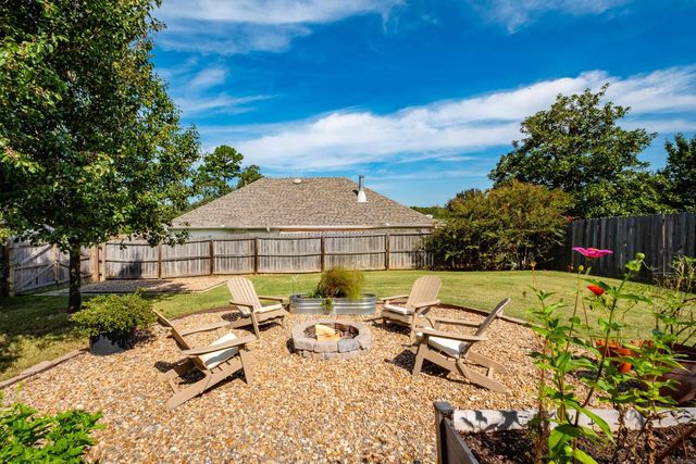 170 Diamond Pointe Drive, Maumelle, AR 72113