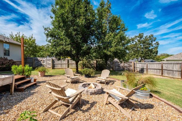 170 Diamond Pointe Drive, Maumelle, AR 72113