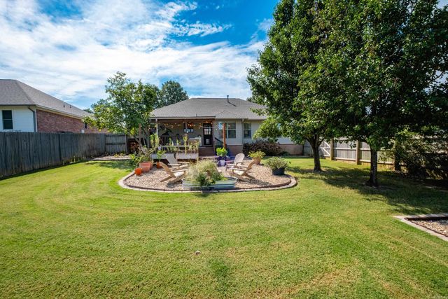 170 Diamond Pointe Drive, Maumelle, AR 72113