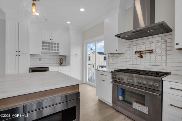 113 New Brunswick Avenue, Lavallette, NJ 08735