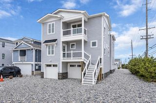 113 New Brunswick Avenue, Lavallette, NJ 08735