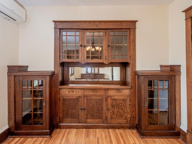 862 Holton Street, Saint Paul, MN 55104