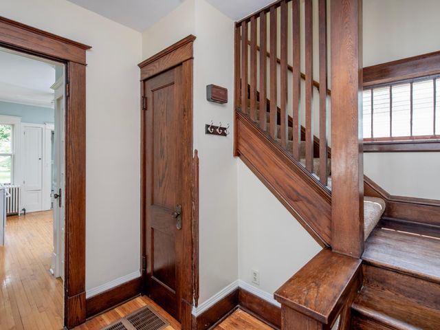 862 Holton Street, Saint Paul, MN 55104