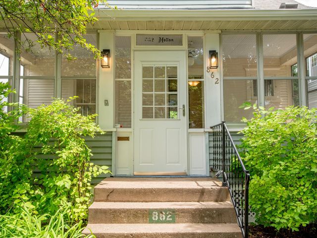 862 Holton Street, Saint Paul, MN 55104