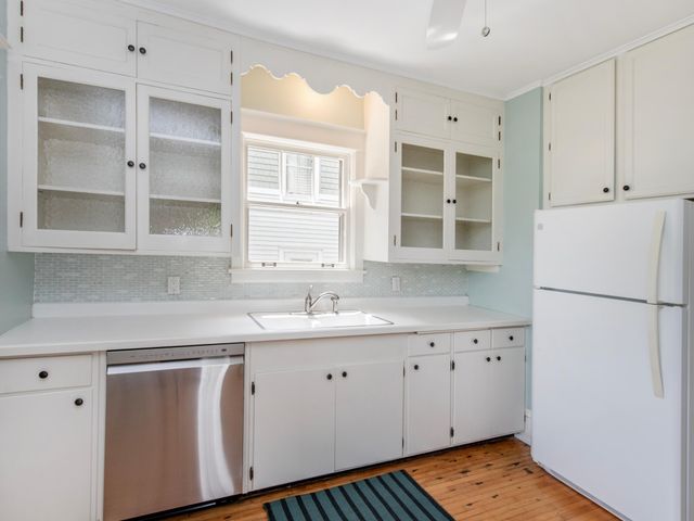 862 Holton Street, Saint Paul, MN 55104