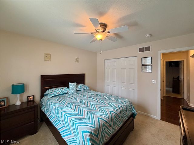 1343 COURTLAND Road, Weirton, WV 26062